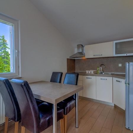 Apartmani Lili Novi Vinodolski Exteriér fotografie