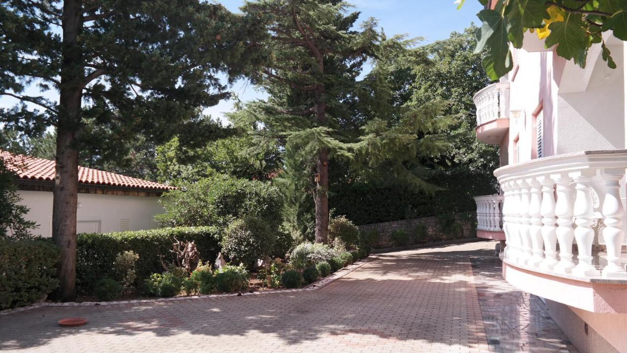 Apartmani Lili Novi Vinodolski Exteriér fotografie