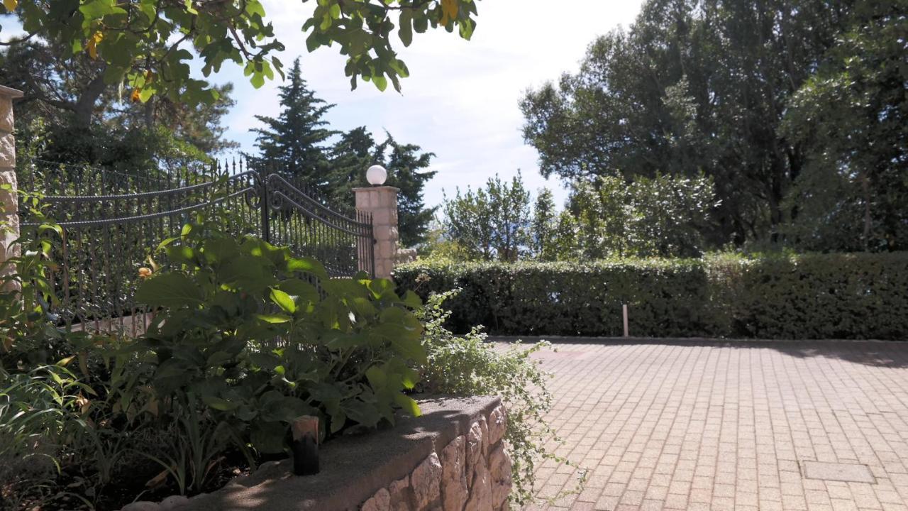 Apartmani Lili Novi Vinodolski Exteriér fotografie