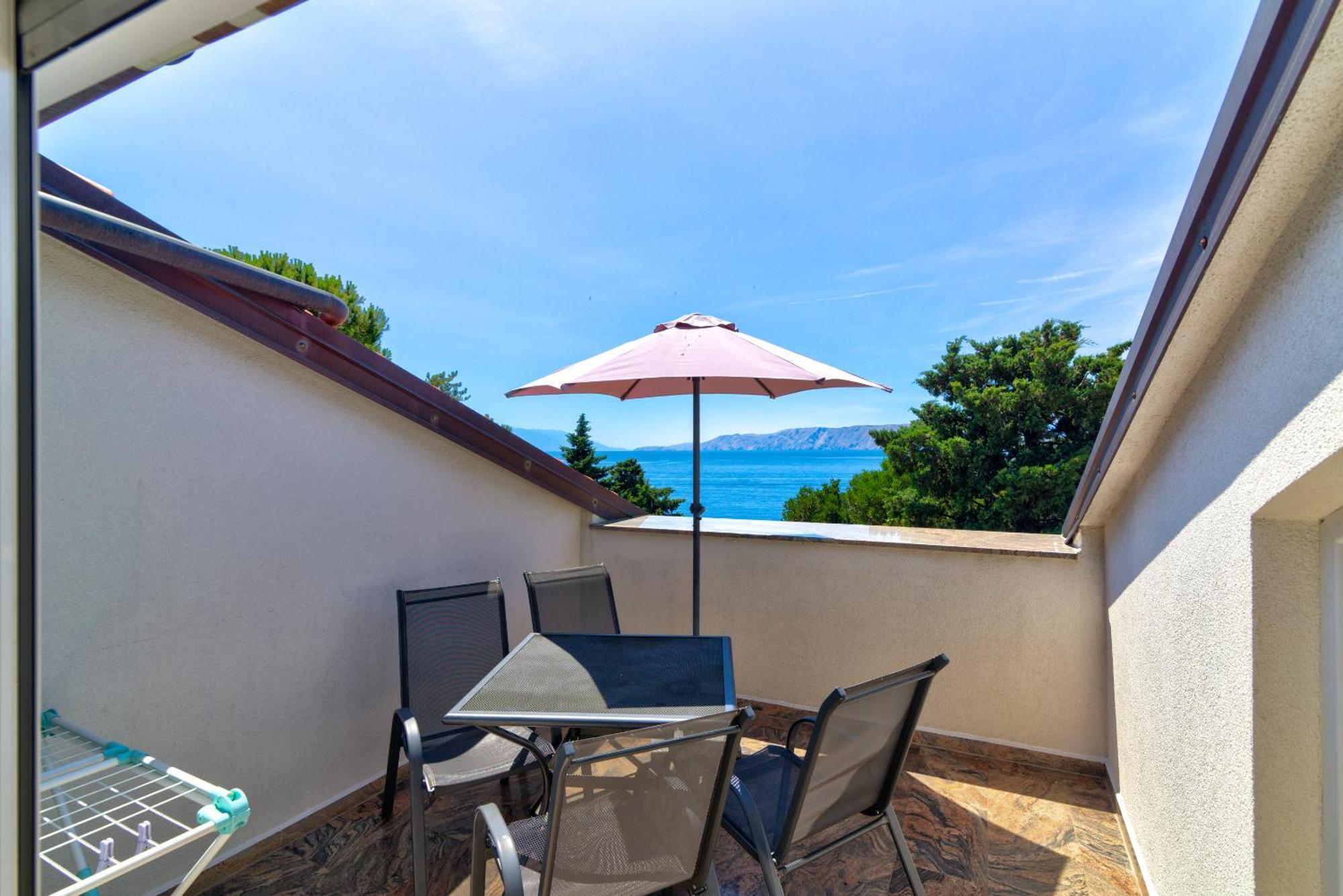 Apartmani Lili Novi Vinodolski Exteriér fotografie