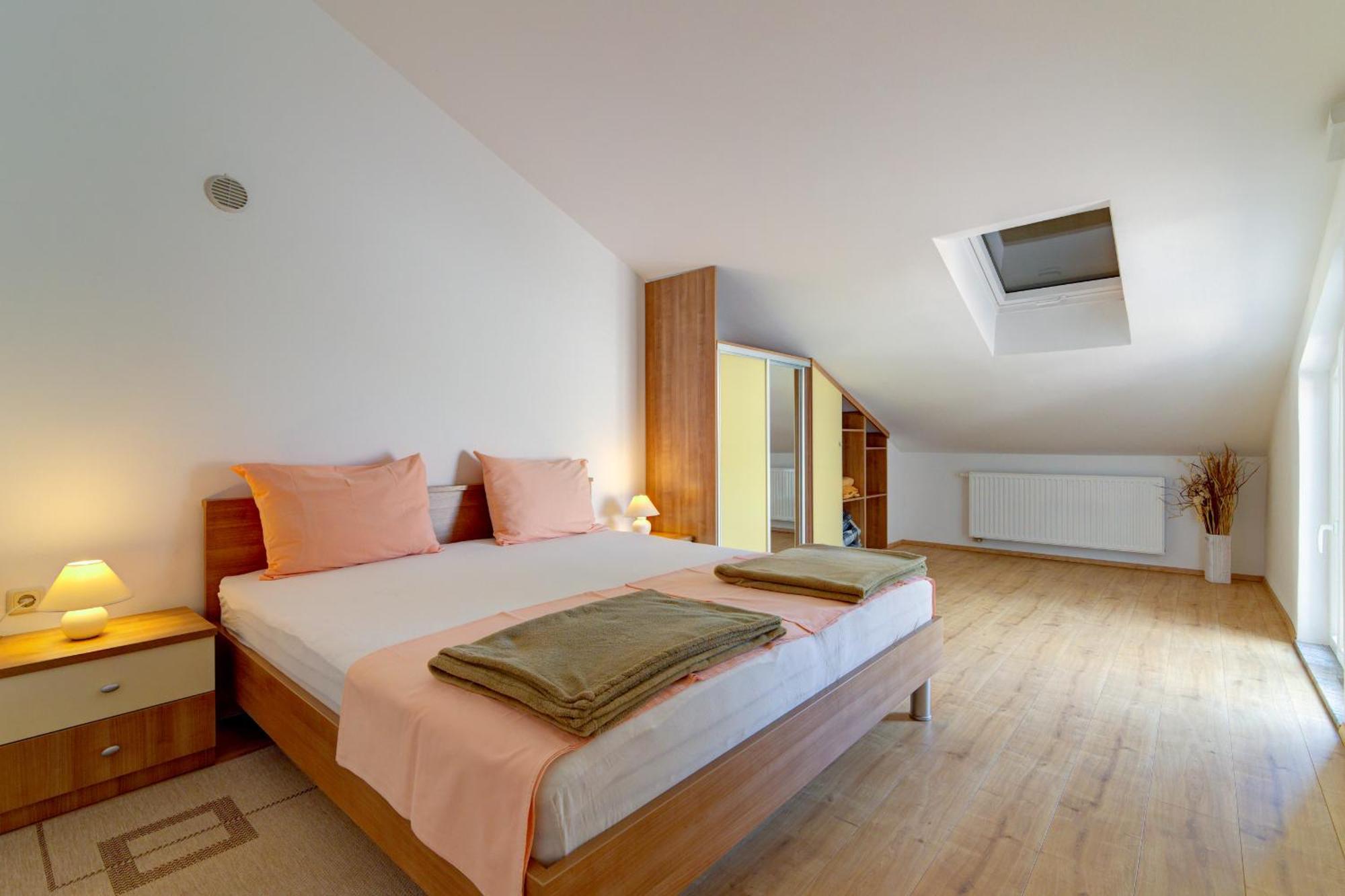 Apartmani Lili Novi Vinodolski Exteriér fotografie