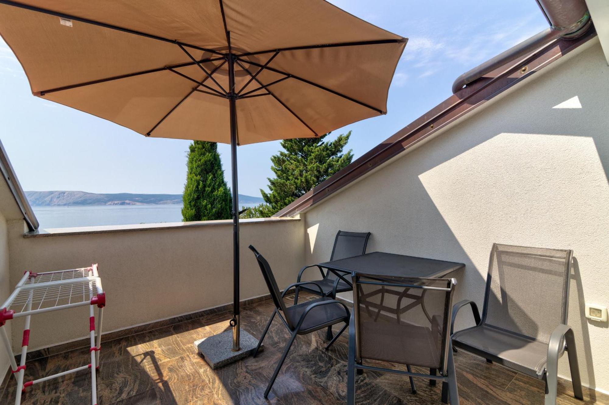 Apartmani Lili Novi Vinodolski Exteriér fotografie
