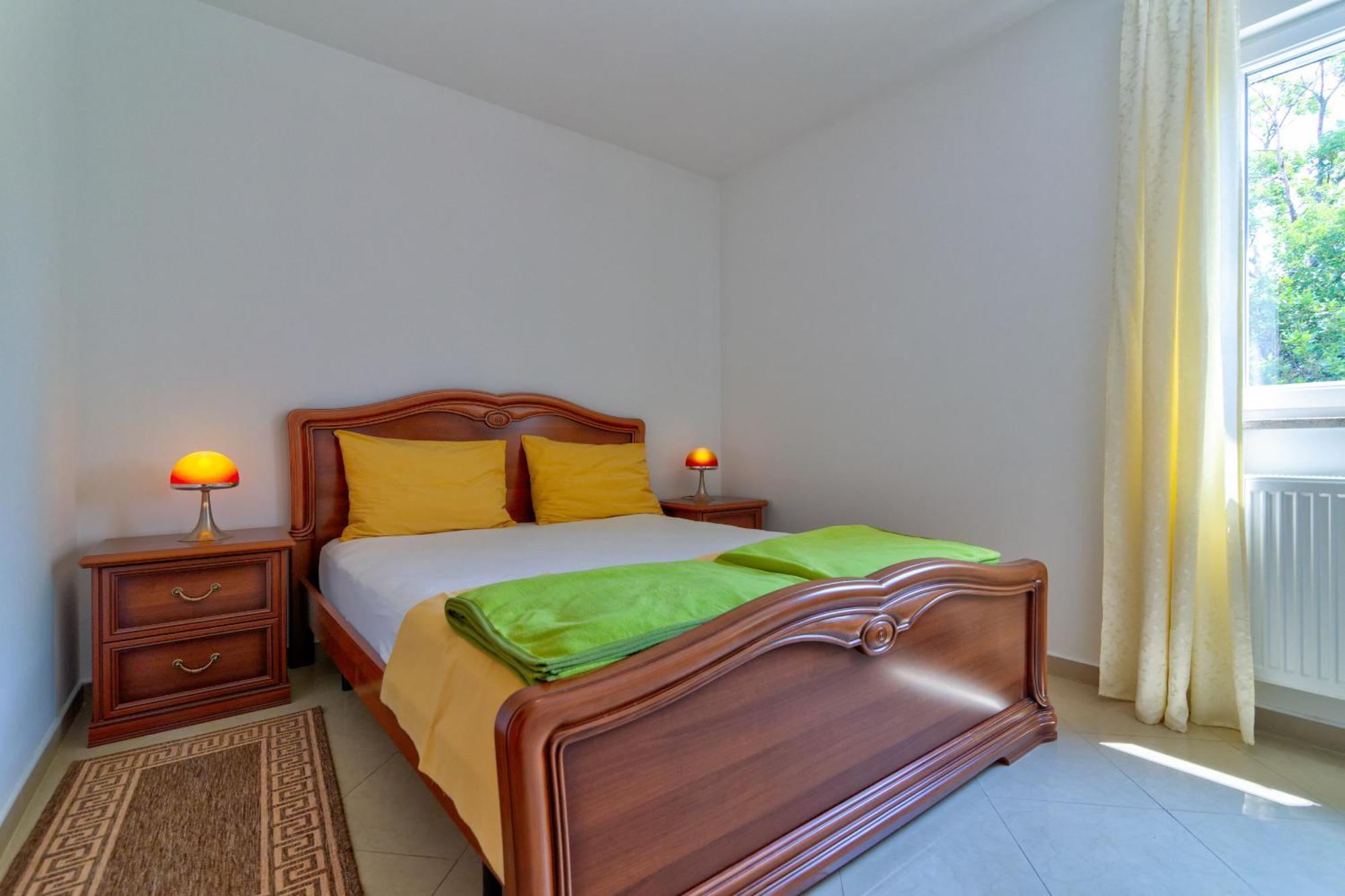 Apartmani Lili Novi Vinodolski Exteriér fotografie