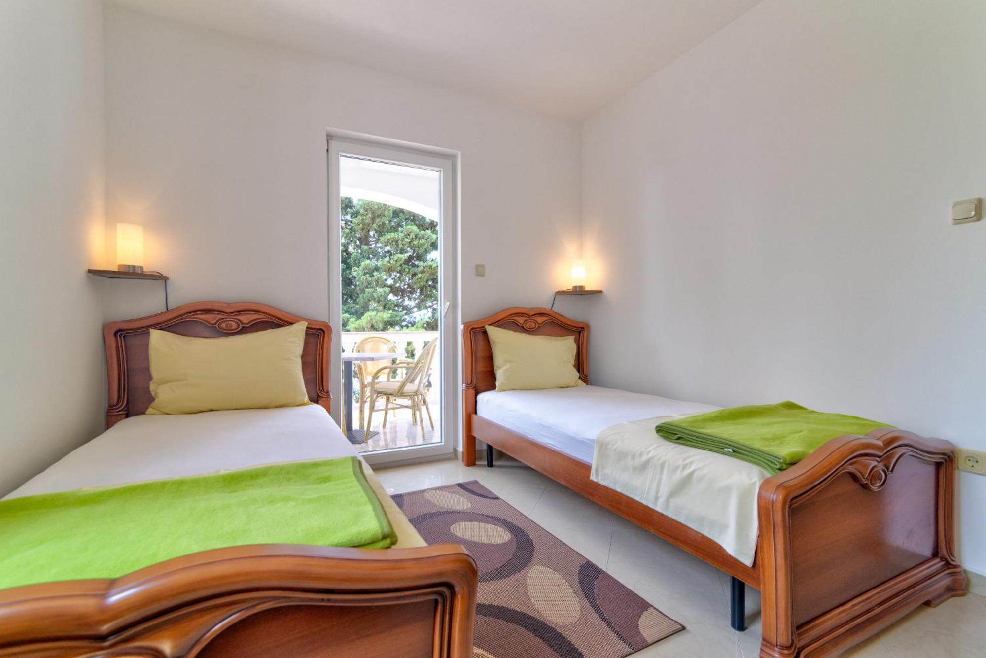 Apartmani Lili Novi Vinodolski Exteriér fotografie